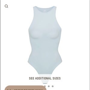 Skims Fits Everybody bodysuit!